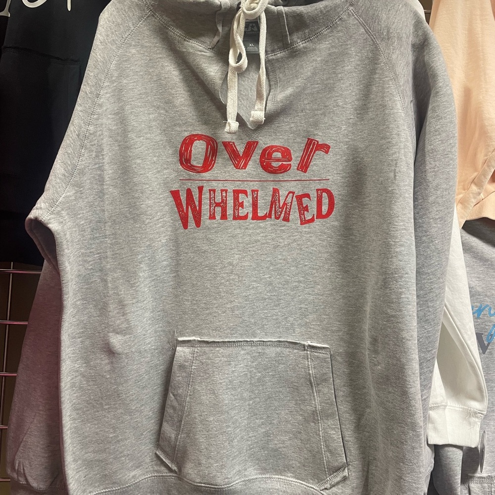 J America plush and comfy hoodie
heather grey